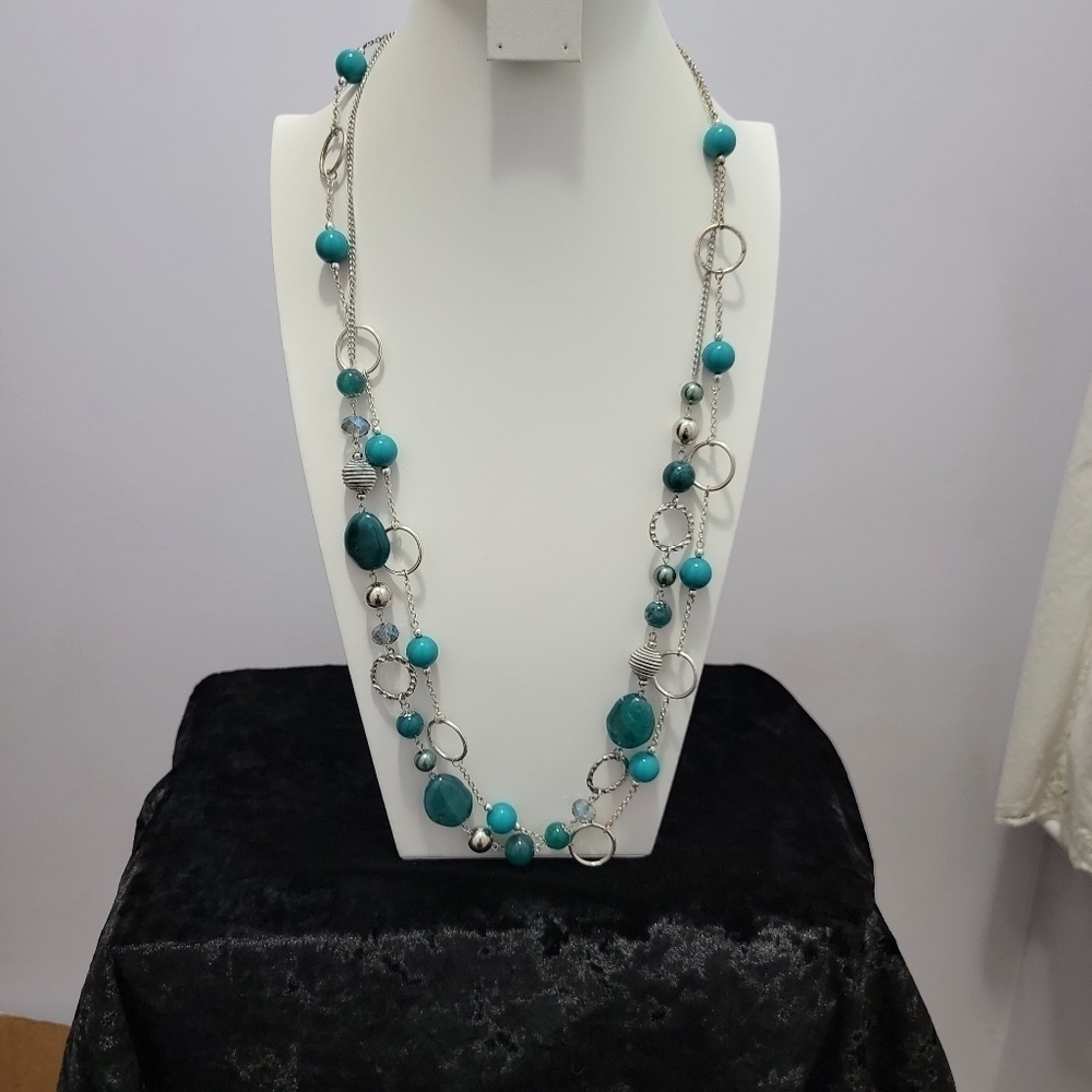 Set of Blue Beads and Faux Stone Necklace - Picture 1 of 7